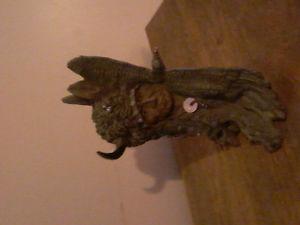 Clay hawk carving 85$