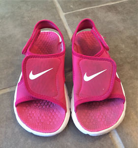 Girls pink Nike water shoes/ sandals