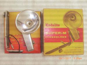 Kodalite Super-M Flasholder No. 750 Bracket, cord and