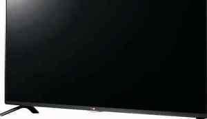 LG 42 inch LED HDTV **like new***