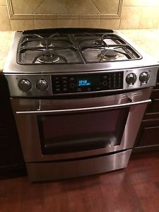 Maytag Natural gas stove. Stainless steel self cleaning.
