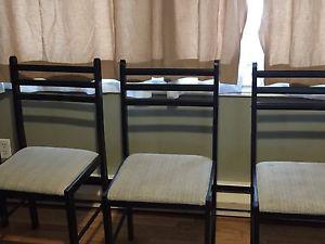 Set of 4 chairs