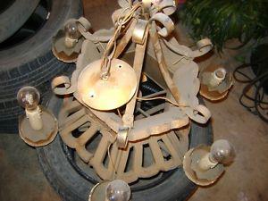 ==VINTAGE COLLECTABLE CHANDELIERS==