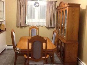 Wanted: Oak dining set, 6 chairs and Hutch!