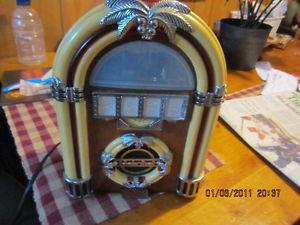 small Juke Box radio