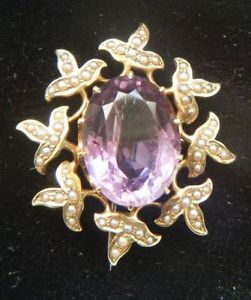Amethyst and Pearl 14 ct Brooch- 's