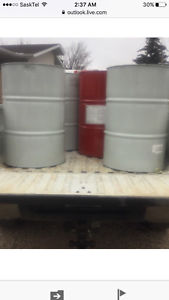 Empty steel barrels/drums