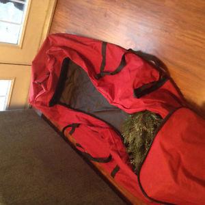 Extra large duffel bag with wheels