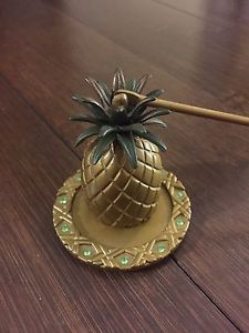 PartyLite pineapple candle snuffer