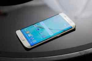 Samsung Galaxy S6 Edge 32GB White Unlocked $375
