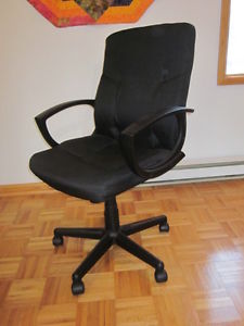 Wheeled Office Armchair - new