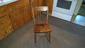 Antique rocken chair