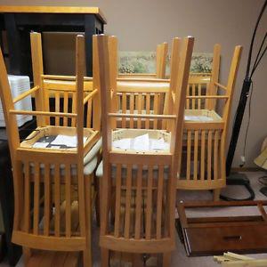 1 set table and chairs, 1 set table, chairs and hutch
