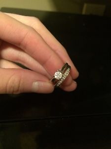 Engagement ring Canadian diamond