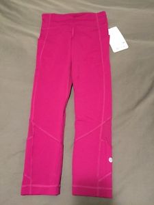 Lululemon NWT Pace Rival Crops 2