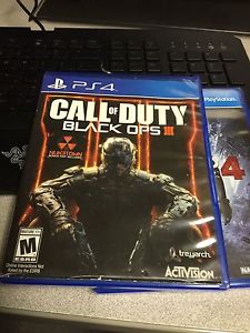 Ps4 games Uncharted4 and blackopsIII