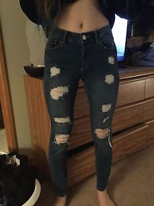 Ripped size 5 garage jeans,