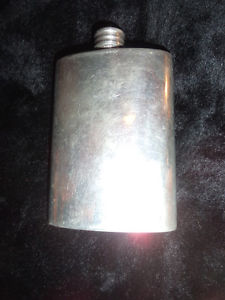 Sheffield pewter flash, 3x4 inches 1/2 thick, holds 4.5 ozs