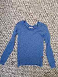 Small Roxy Sweater $10