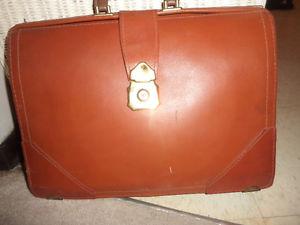 Solid leather 17 x12 used brief case -- 3.00 firm..