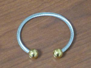 Two Tone Wire Magnetic Bracelet