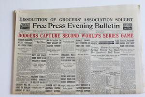 Vintage  Winnipeg Free Press Evening Bulletin