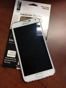White Galaxy S5