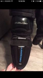 Youth Bauer Prodigy Hockey pants/jock/shin pads *size small*