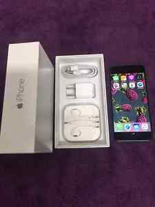 iPhone 6 64gb with Rogers like new flawless condition