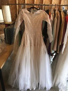 Huge lot of vintage wedding dresses! 's to 's