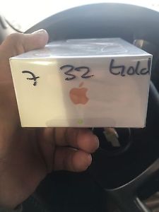 I phone 7 gold 32 gig brand new in sealed box I'm in airdri