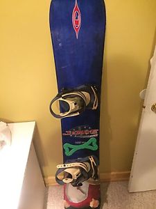 Jobe 155 cm snowboard with bindings 35$