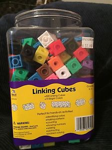 Linking cubes