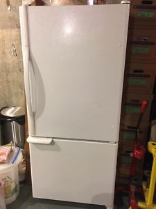 Maytag fridge freezer. Swap/ Trade or $150