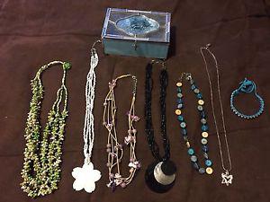 Necklaces, bracelet and jewellery music box