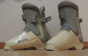 Raichle U.S. Size 7 Ski Boots