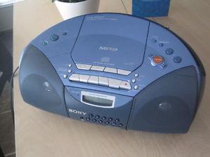 Sony CFD-S20CP Stereo Portable - CD MP3 Tape AM FM Remote