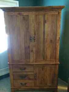 TV cabinet/armoire