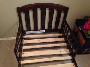 Toddler bed