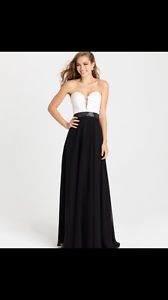 Wanted: Grad dress