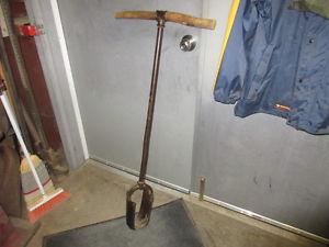 antique t bar cast iron post hole auger