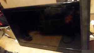 46" hisense tv and Sony sound bar with sub