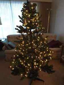 6 FT HIGH ARTIFICIAL CHRISTMAS TREE WITH LIGHTS