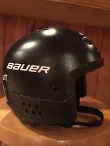 Black Bauer TH20 Hockey Helmet