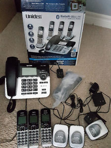 Corded/Cordless Answering Phone System