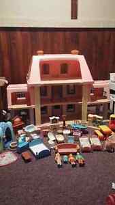 Doll House and More Toys