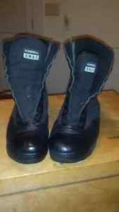 For sale one pair of SWAT boots for sale size 11