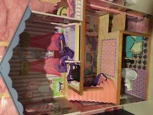 Large doll house with accessories