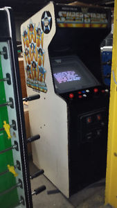 WWF Wrestling Superstars Arcade Video Game Machine Like