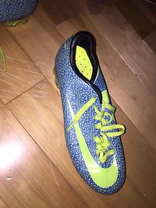 Wanted: outdoor soccer cleats